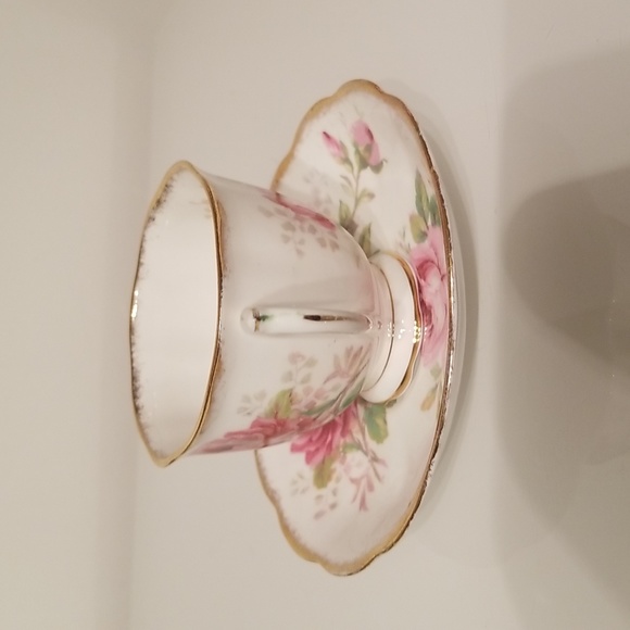 Vintage Royal Albert American Beauty Bone China Teacup & Saucer Set - Picture 11 of 17